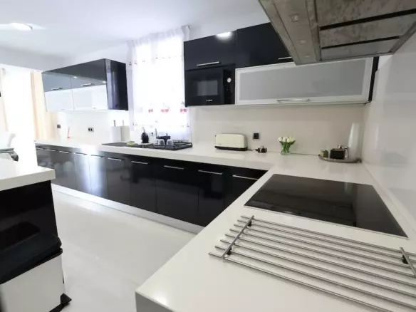 4-bedroom Villa In Cabo Roig, Spain (222 M²)