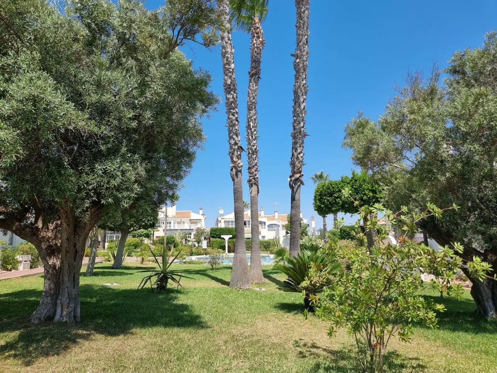 2-bedroom Apartment In Torrevieja, Spain (68 M²)