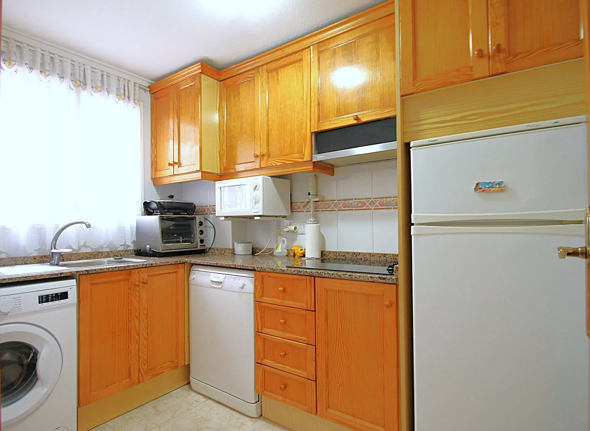 3-bedroom Apartment In Torrevieja, Spain (101 M²)