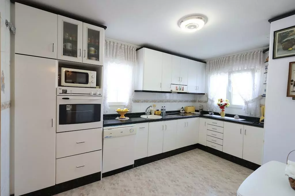 5-bedroom Villa In Orihuela Costa, Spain (308 M²)