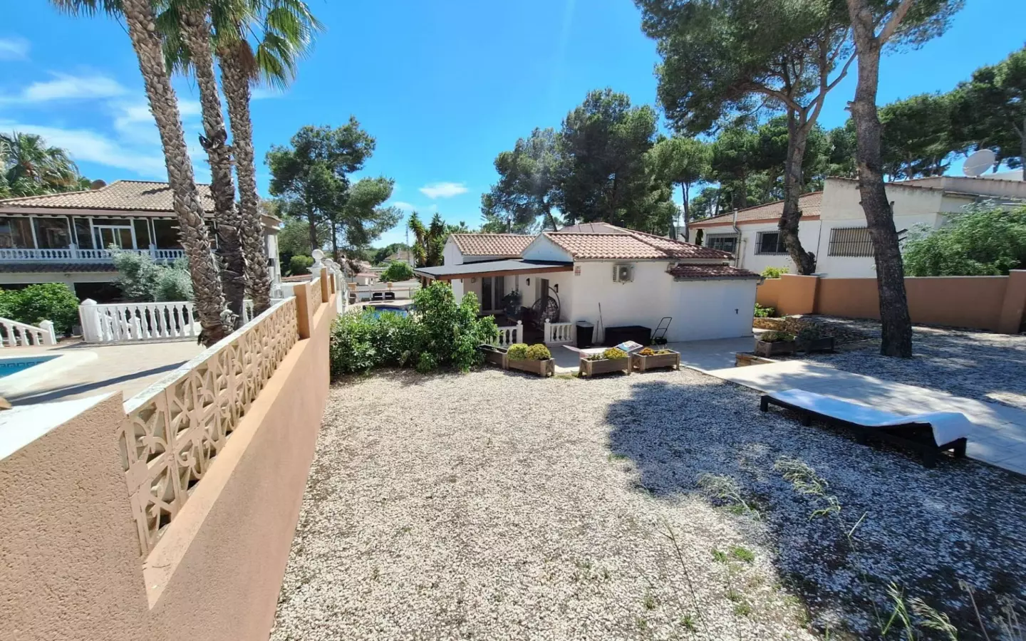 2-bedroom Villa In Pilar De La Horadada, Spain (168 M²)