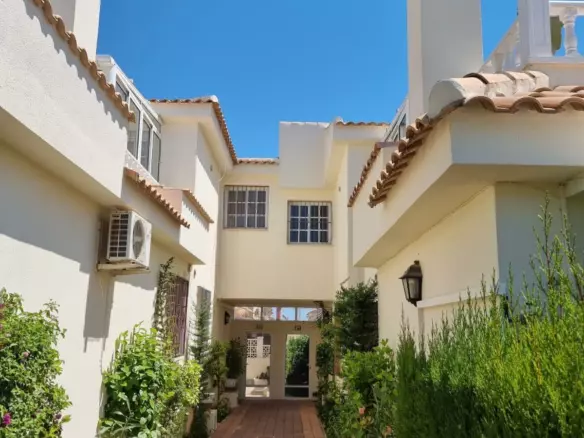 2-bedroom Apartment In Torrevieja, Spain (68 M²)