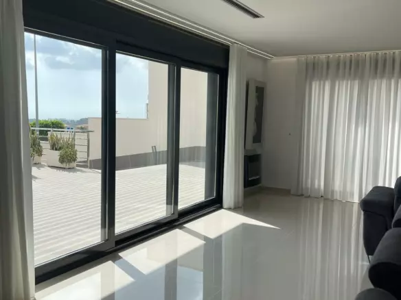 5-bedroom Villa In San Miguel De Salinas, Spain (316 M²)