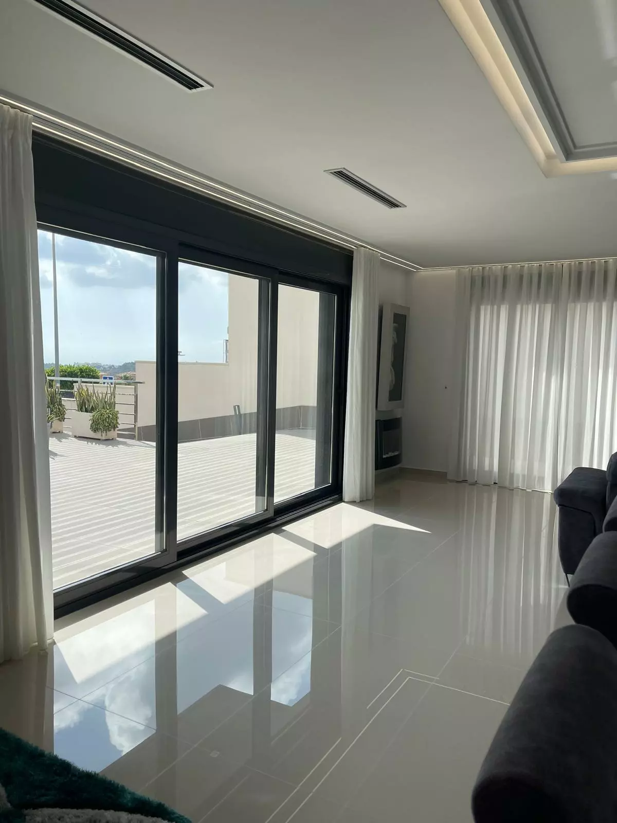 5-bedroom Villa In San Miguel De Salinas, Spain (316 M²)