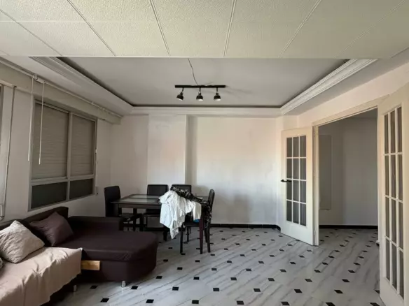 3-bedroom Apartment In Torrevieja, Spain (87 M²)