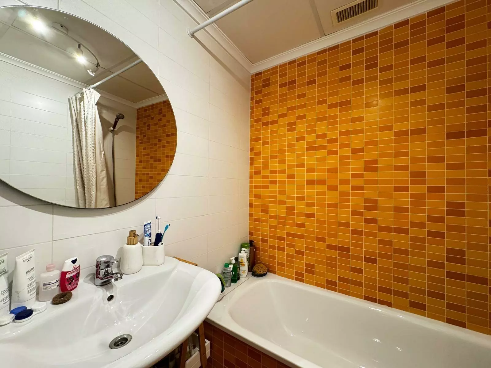 3-bedroom Apartment In Torrevieja, Spain (89 M²)