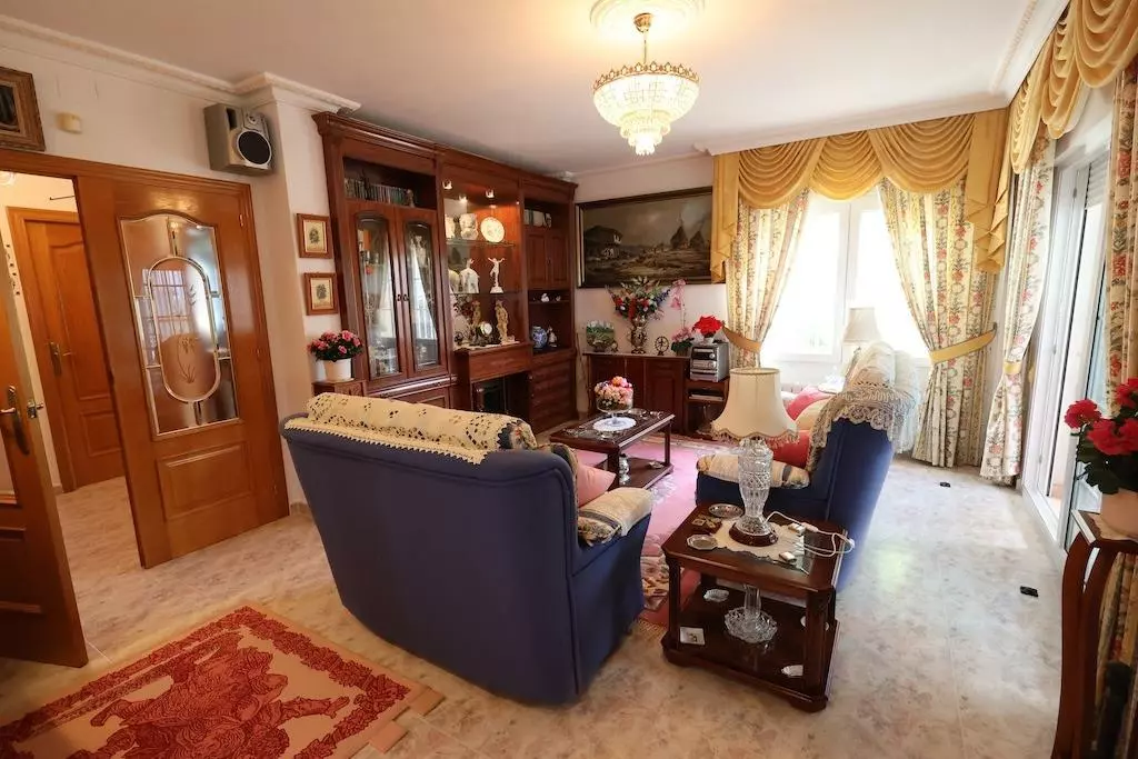 5-bedroom Villa In Orihuela Costa, Spain (308 M²)