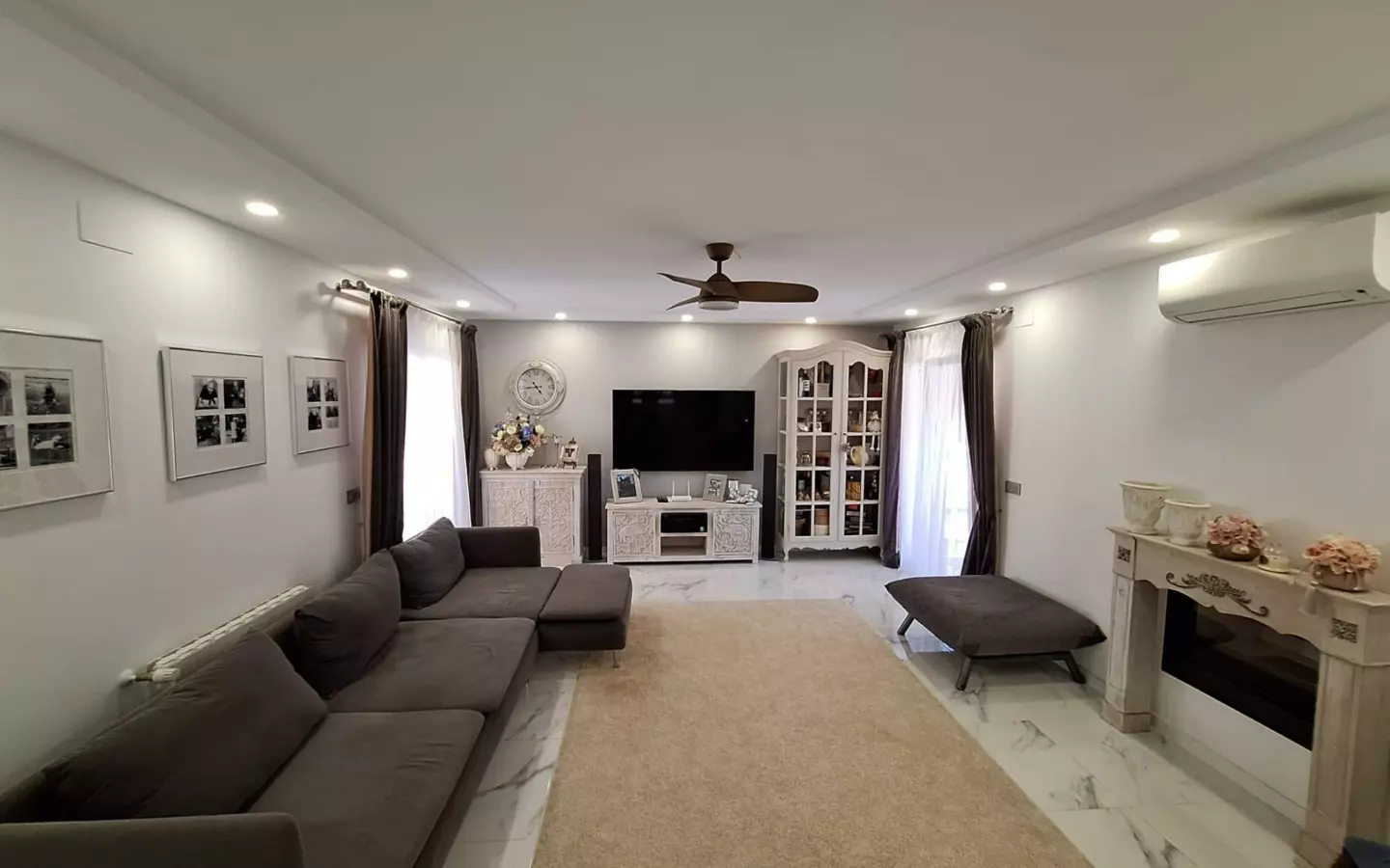 2-bedroom Villa In Pilar De La Horadada, Spain (168 M²)