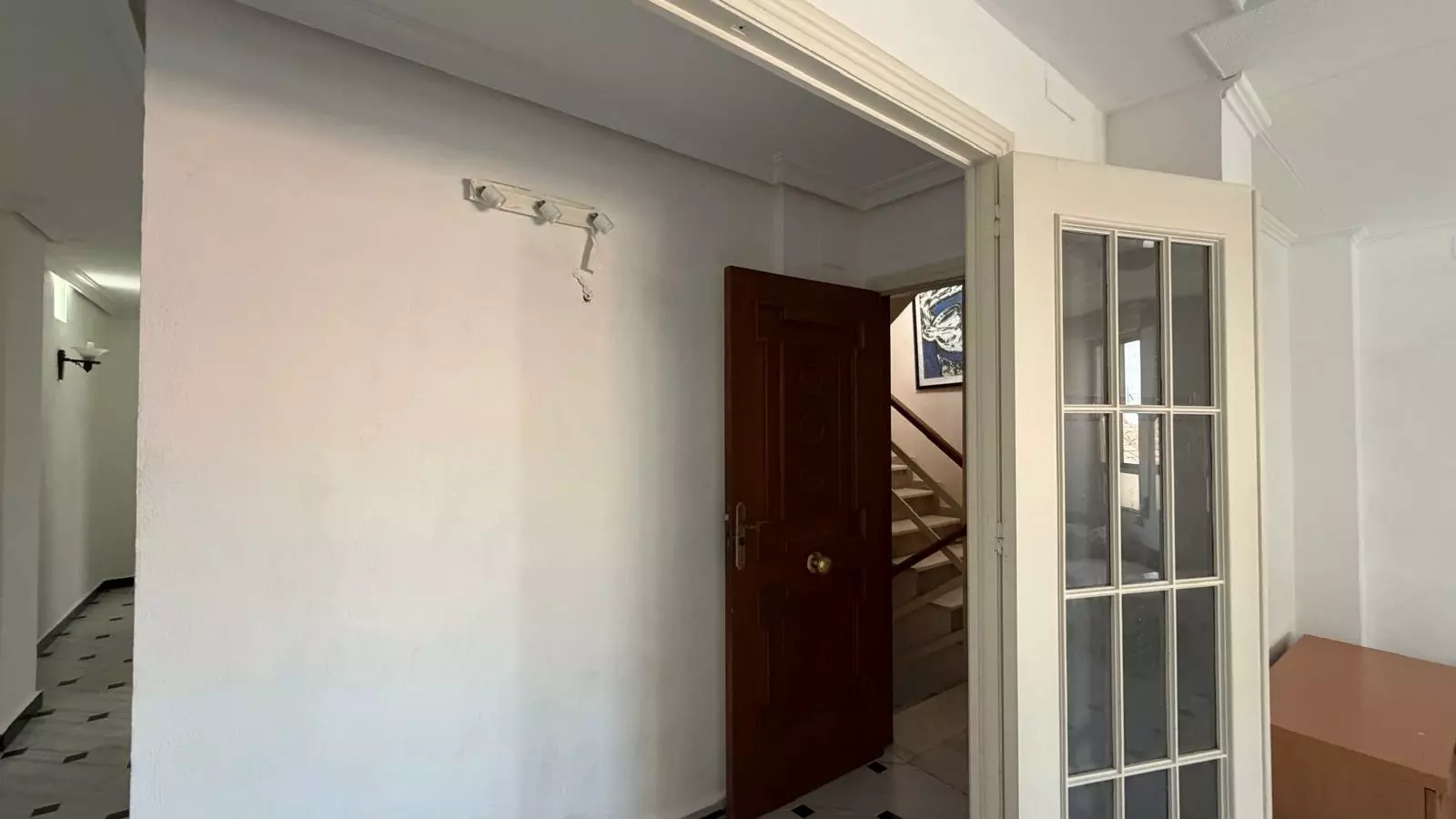 3-bedroom Apartment In Torrevieja, Spain (87 M²)