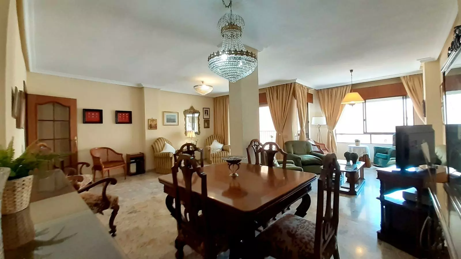 4-bedroom Apartment In Torrevieja, Spain (164 M²)