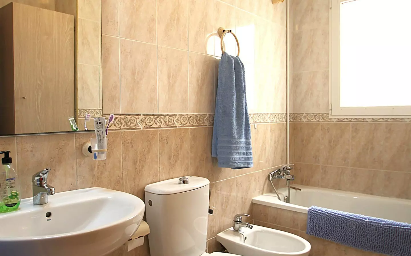 3-bedroom Apartment In Torrevieja, Spain (101 M²)