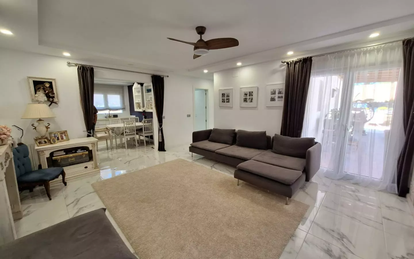 2-bedroom Villa In Pilar De La Horadada, Spain (168 M²)