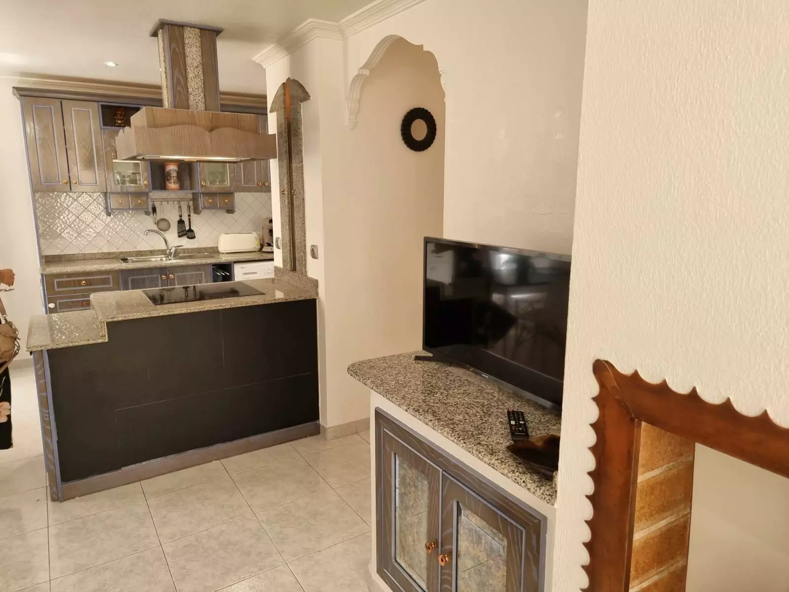 2-bedroom Apartment In Torrevieja, Spain (68 M²)