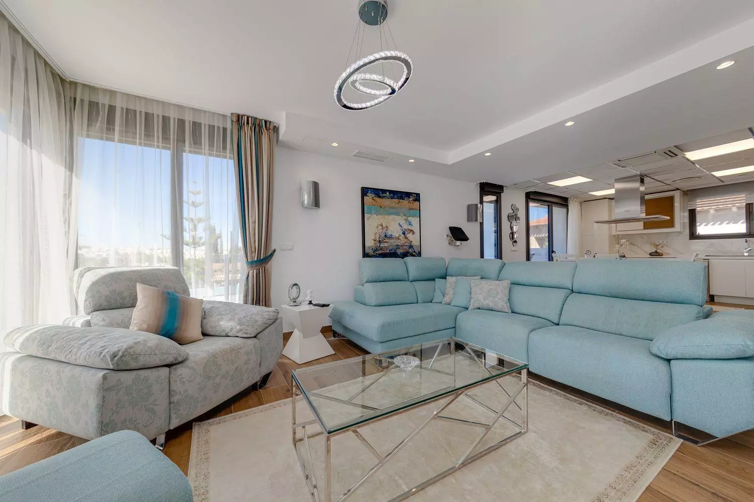 3-bedroom Villa In Torrevieja, Spain (461 M²)