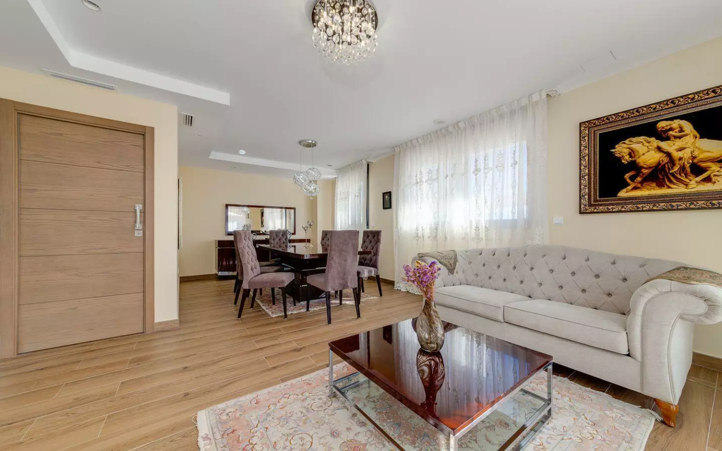 3-bedroom Villa In Torrevieja, Spain (461 M²)