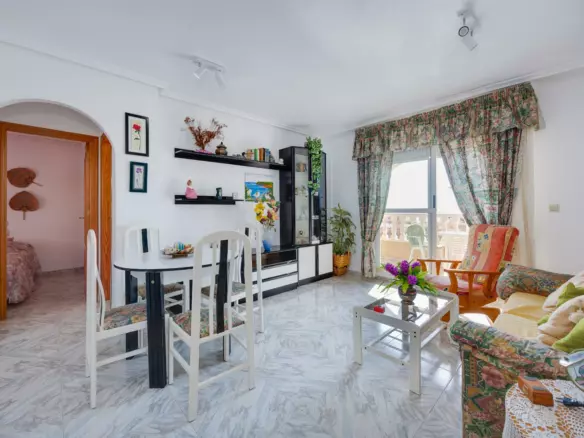 2-bedroom Apartment In Torrevieja, Spain (70 M²)