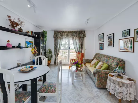 2-bedroom Apartment In Torrevieja, Spain (70 M²)