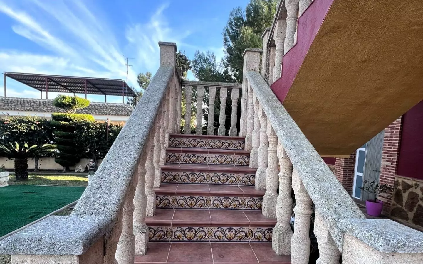 5-bedroom Villa In Orihuela, Spain (253 M²)