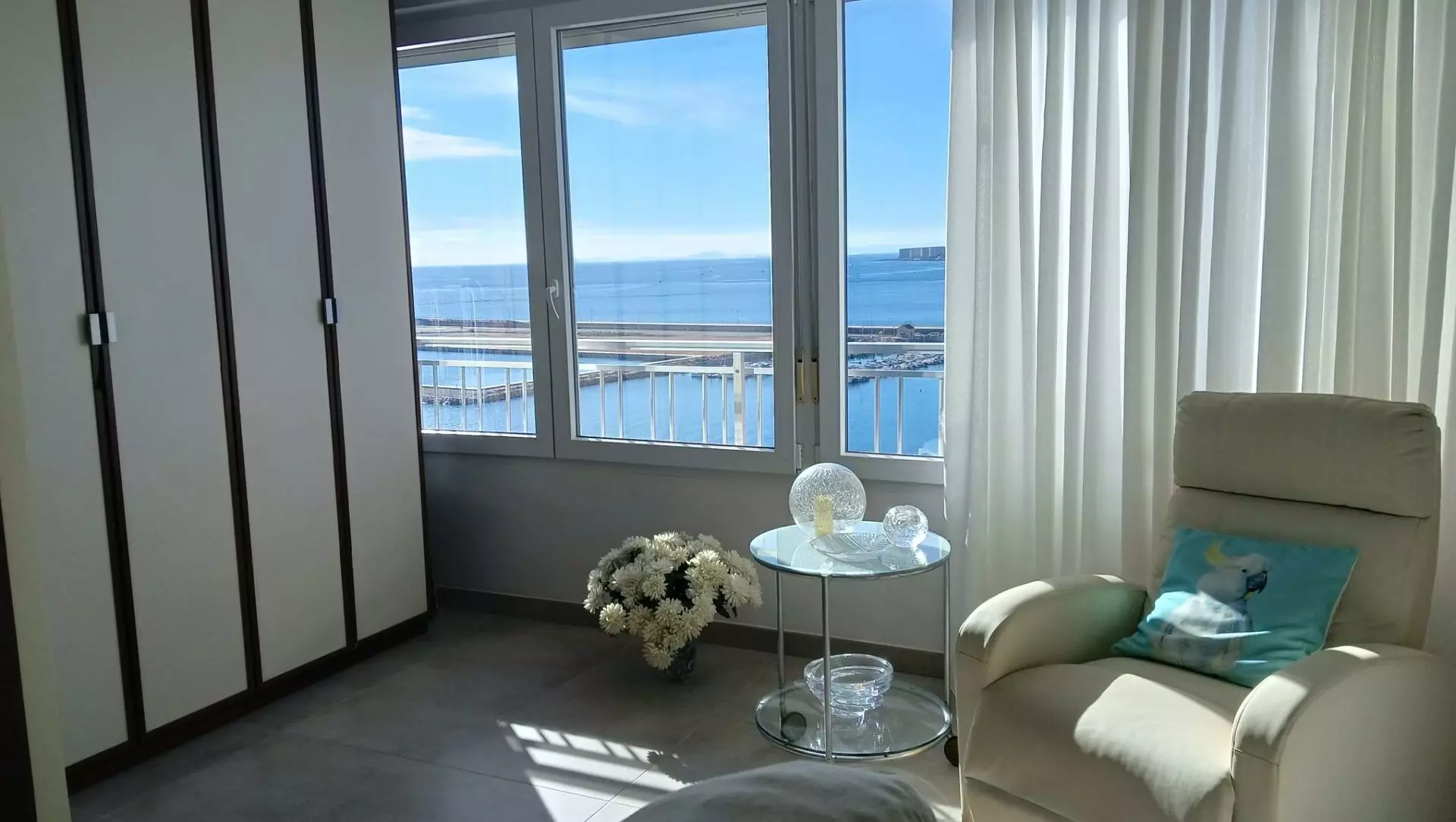 2-bedroom Apartment In Torrevieja, Spain (100 M²)
