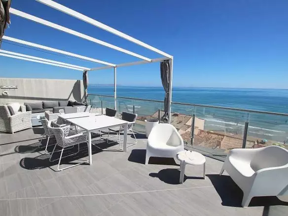 3-bedroom Penthouse In Guardamar Del Segura, Spain (123 M²)