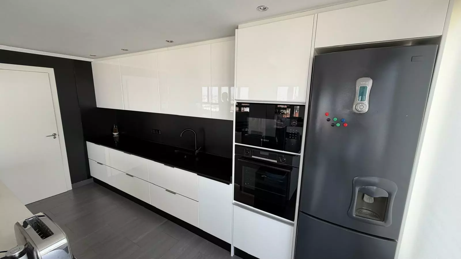 2-bedroom Apartment In Torrevieja, Spain (94 M²)