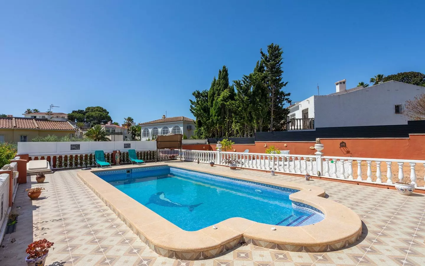 4-bedroom Villa In Torrevieja, Spain (150 M²)