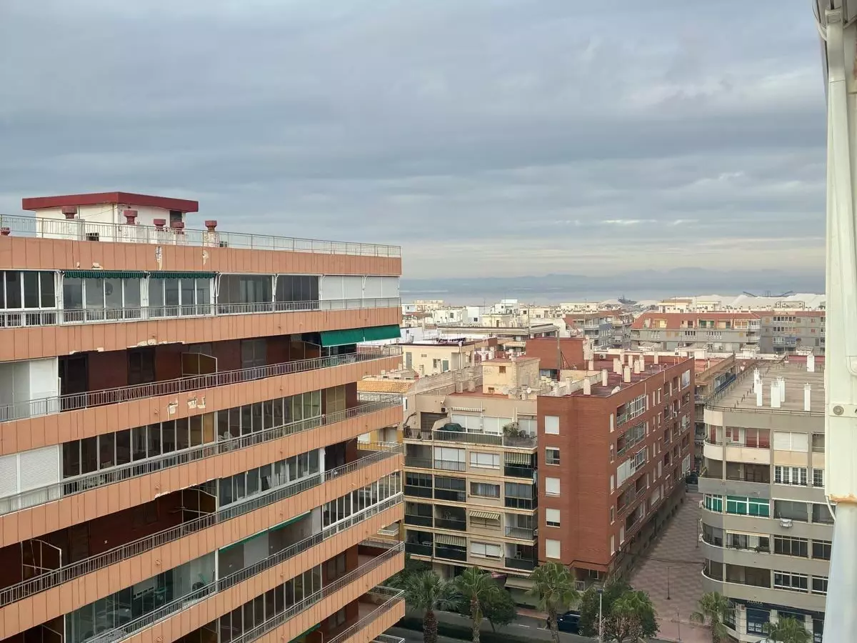 2-bedroom Apartment In Torrevieja, Spain (100 M²)
