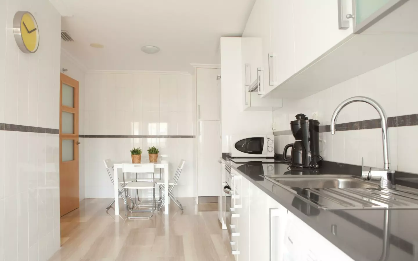 4-bedroom Apartment In Santa Pola, Spain (127 M²)