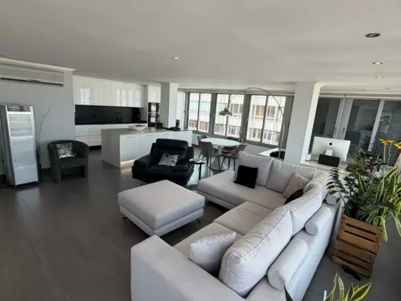 2-bedroom Apartment In Torrevieja, Spain (94 M²)
