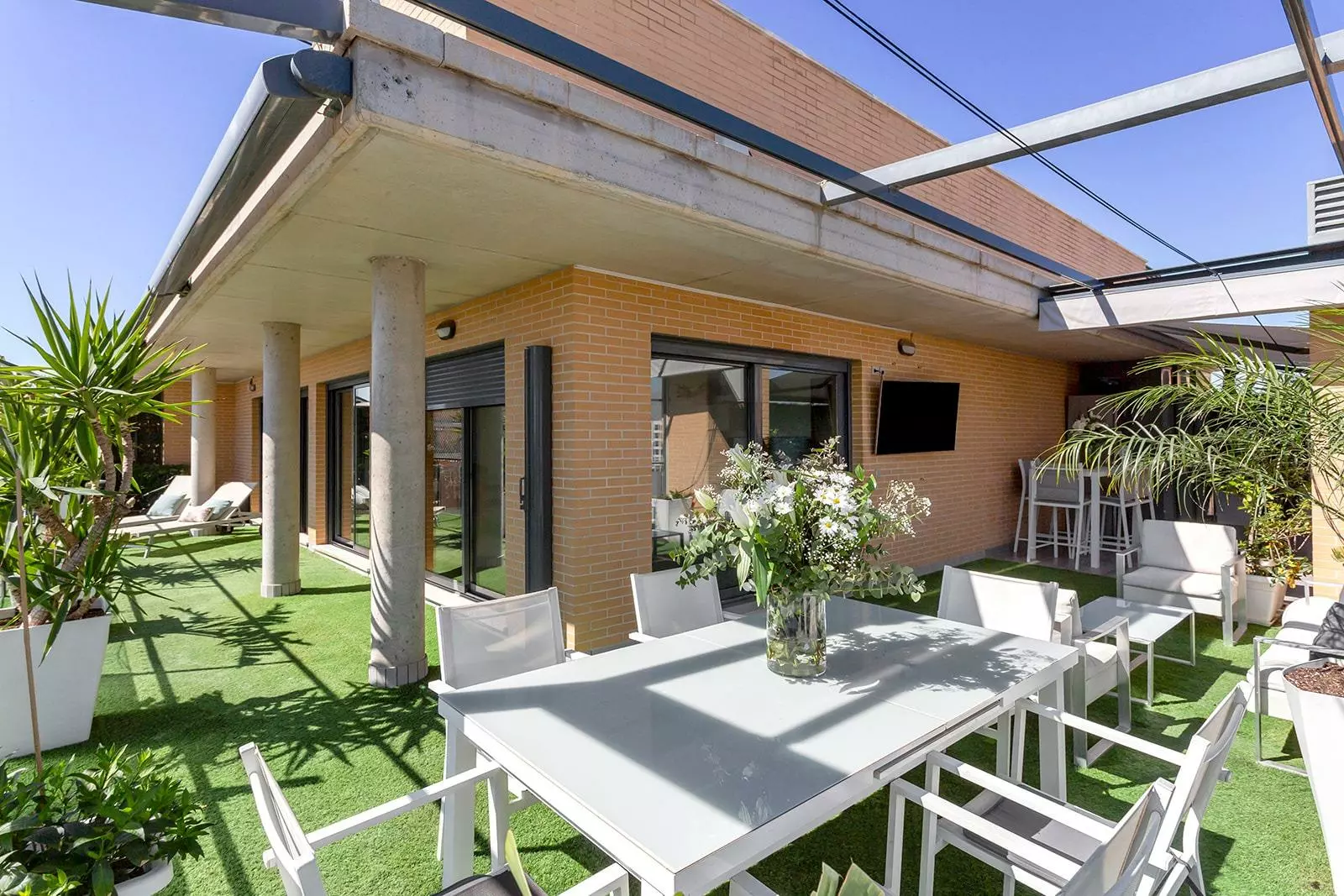 3-bedroom Penthouse In Alicante, Spain (165 M²)