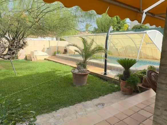 4-bedroom Villa In Orihuela Costa, Spain (360 M²)