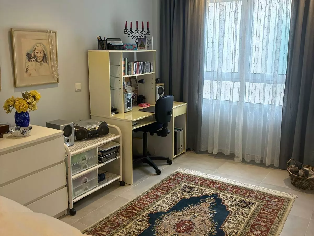 2-bedroom Apartment In Torrevieja, Spain (100 M²)