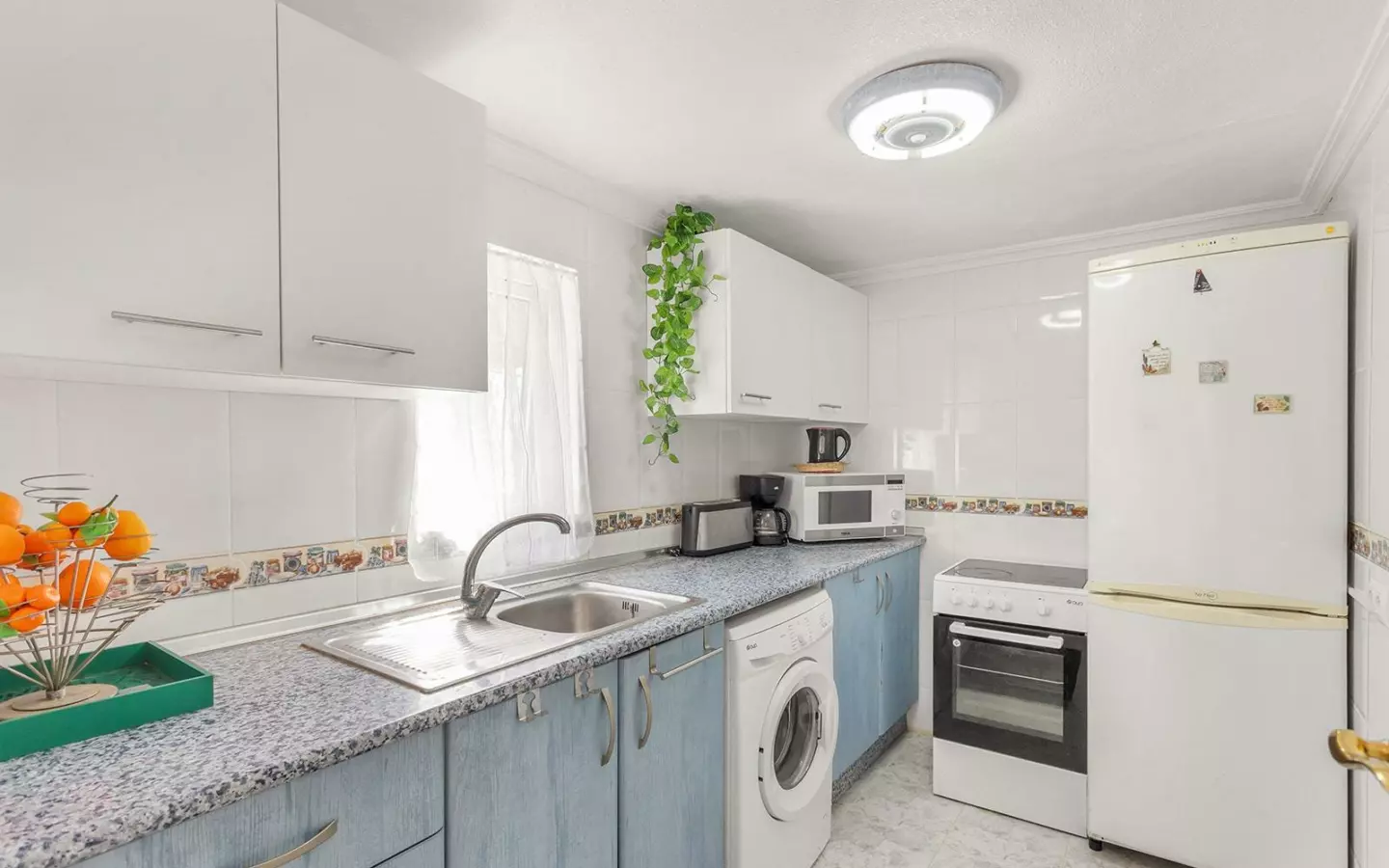 4-bedroom Villa In Torrevieja, Spain (150 M²)