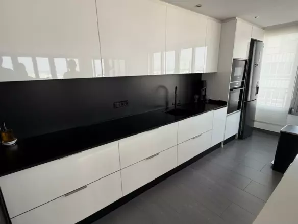 2-bedroom Apartment In Torrevieja, Spain (94 M²)