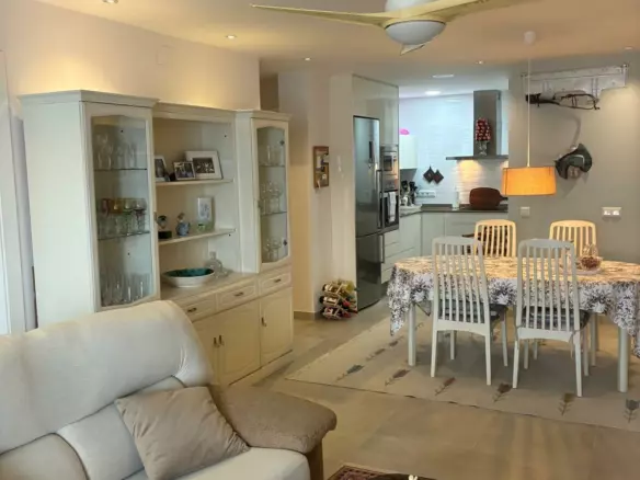 2-bedroom Apartment In Torrevieja, Spain (100 M²)