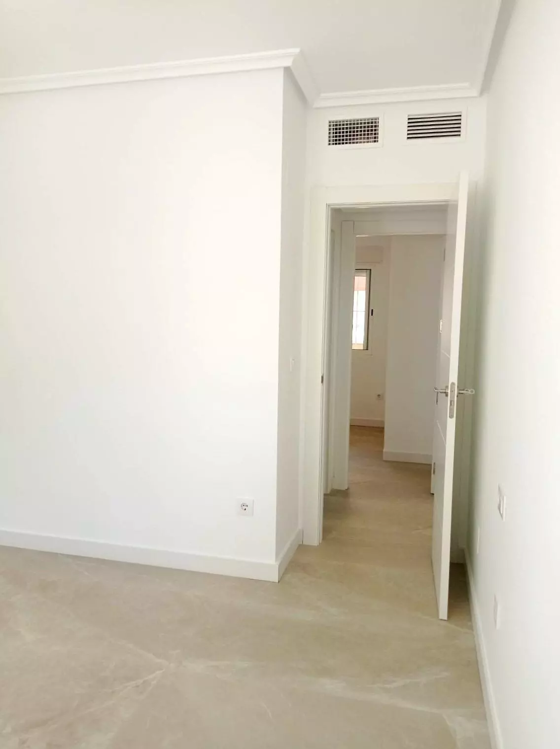 30-6-576165 2-bedroom Town House In Pilar De La Horadada, Spain (65 M²)