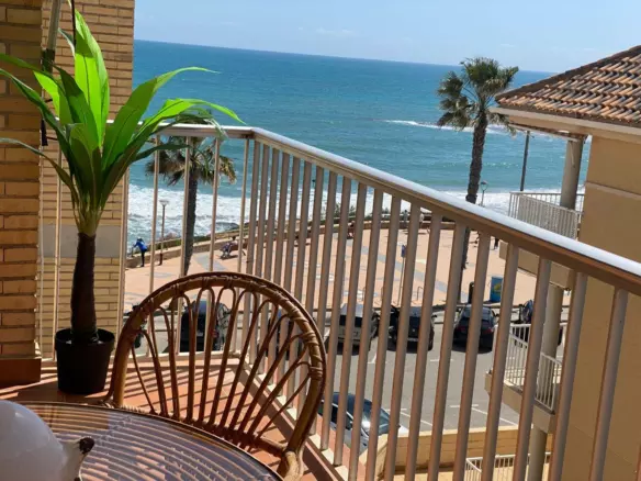 3-bedroom Apartment In Pilar De La Horadada, Spain (81 M²)