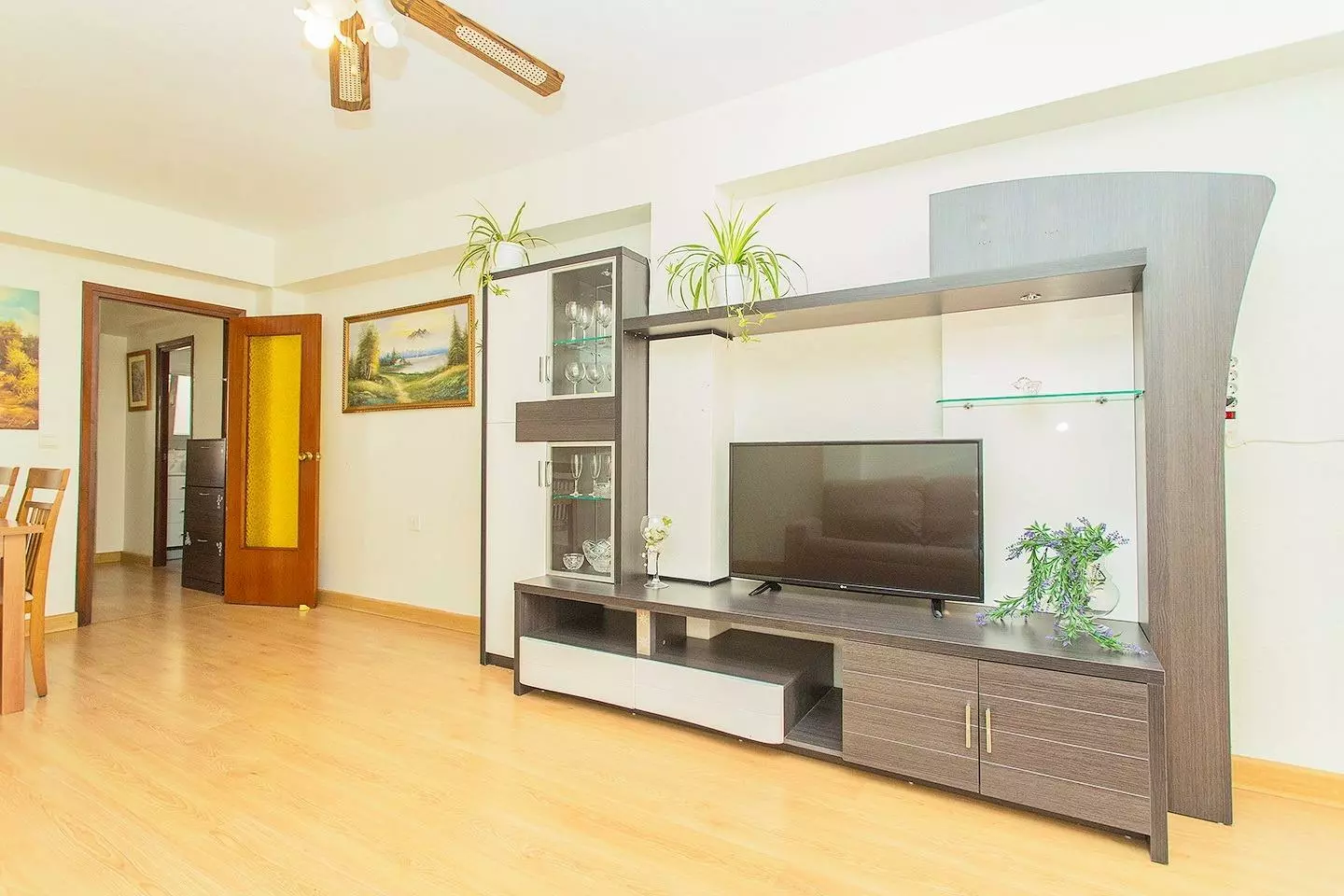 3-bedroom Apartment In Torrevieja, Spain (125 M²)