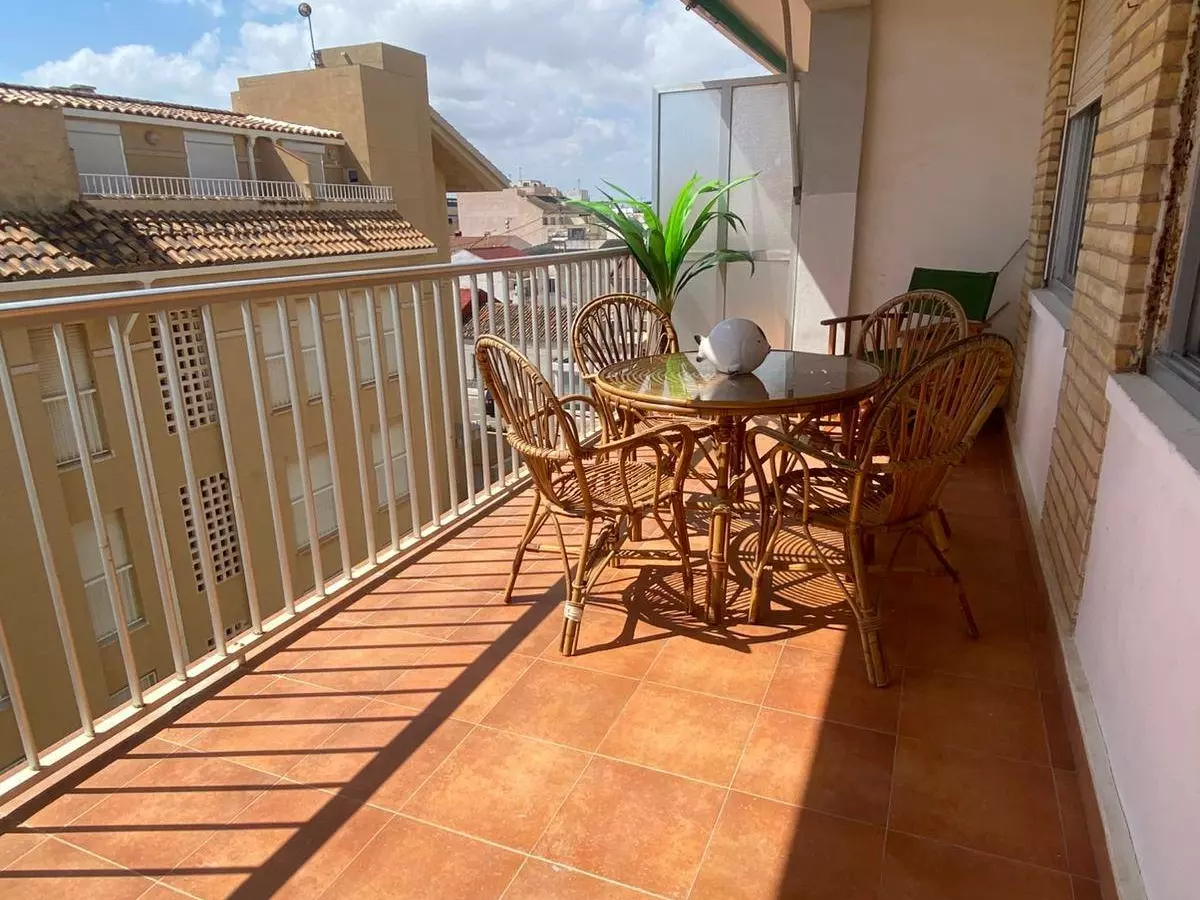 3-bedroom Apartment In Pilar De La Horadada, Spain (81 M²)