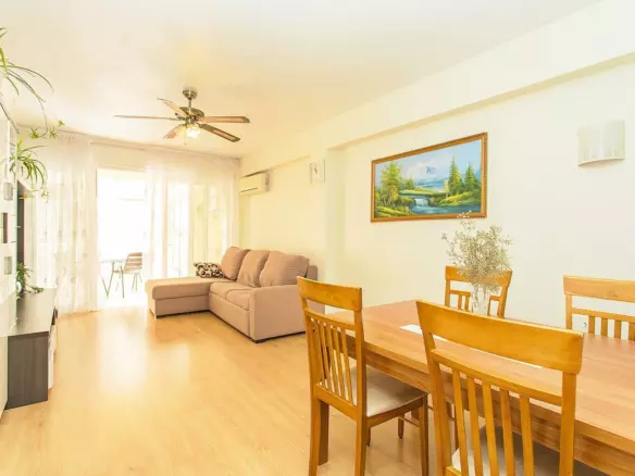 3-bedroom Apartment In Torrevieja, Spain (125 M²)