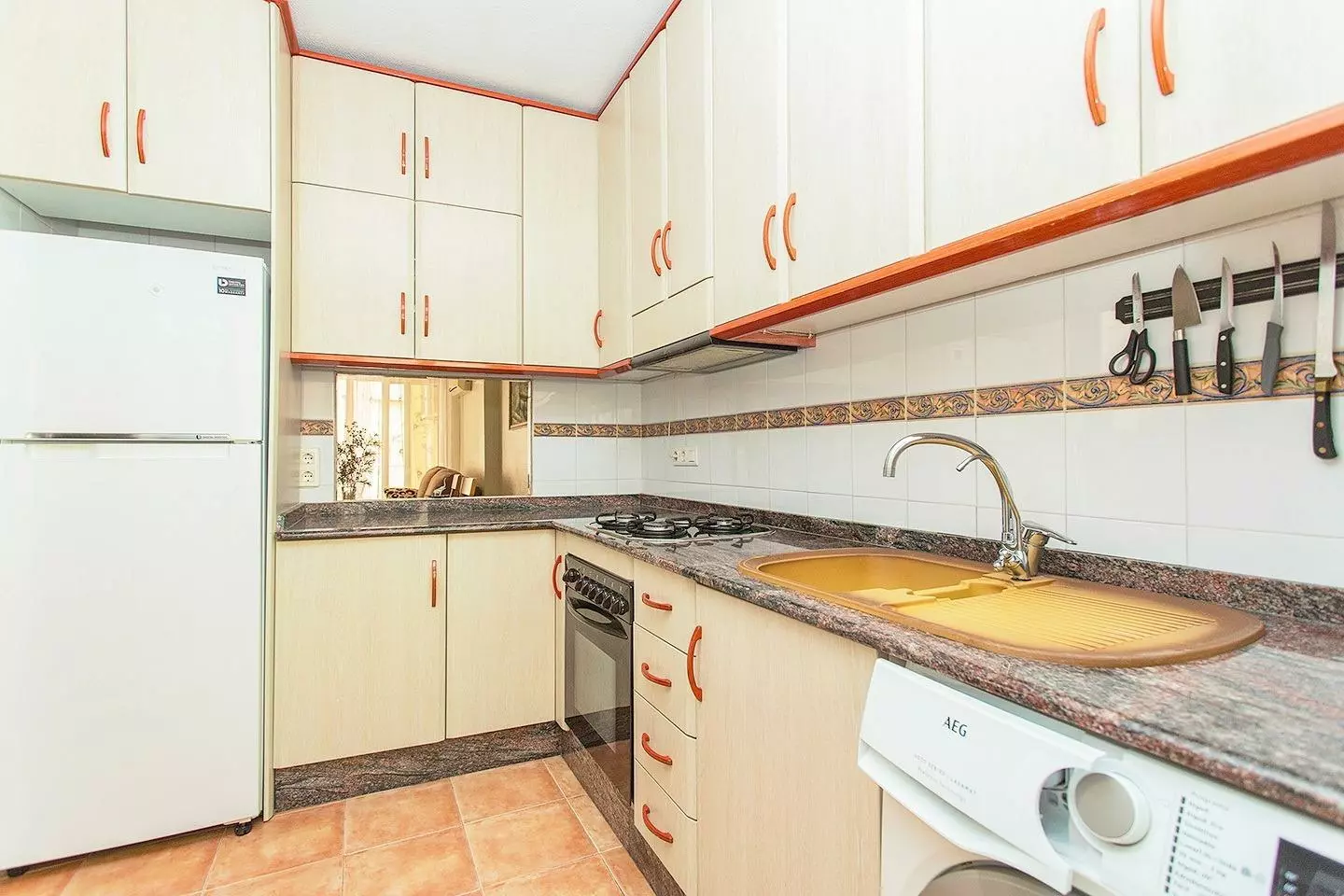 3-bedroom Apartment In Torrevieja, Spain (125 M²)
