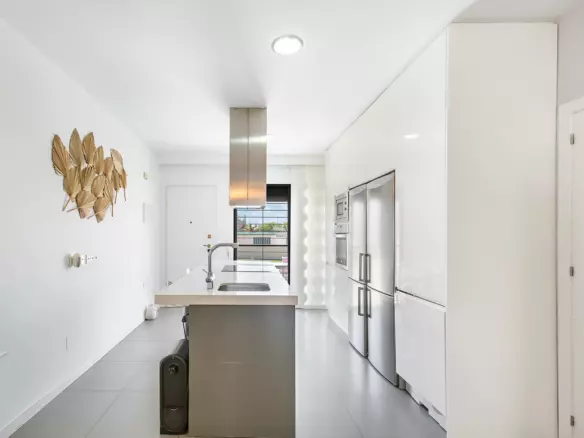 4-bedroom Apartment In Pilar De La Horadada, Spain (120 M²)