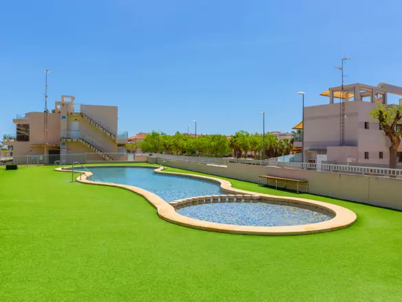 4-bedroom Apartment In Pilar De La Horadada, Spain (120 M²)