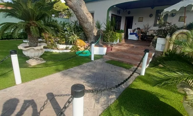3-bedroom Villa In Orihuela Costa, Spain (250 M²)