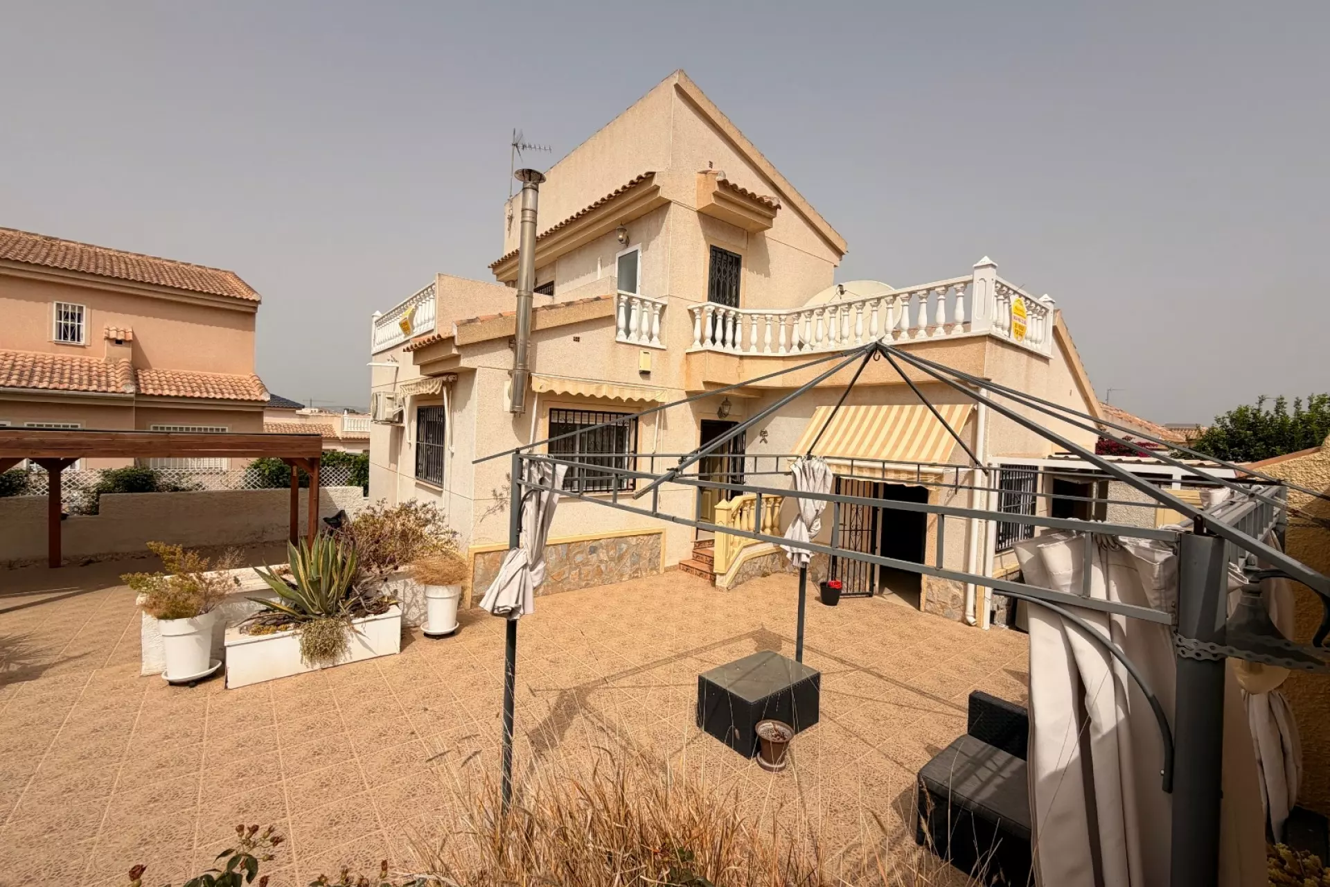 537026_xl-9a947c 3-bedroom Property In Benijofar, Spain (89 M²)