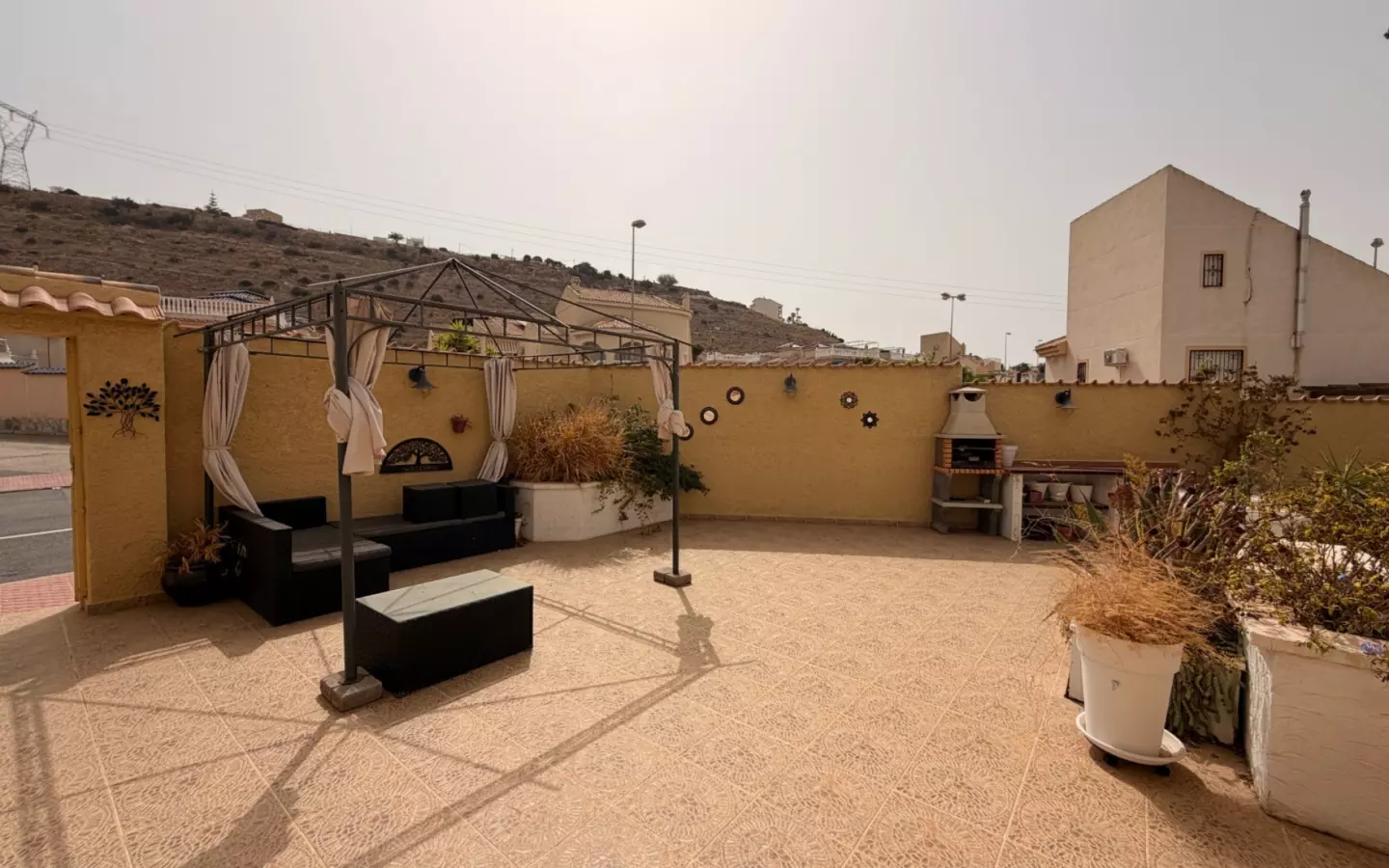 3-bedroom Property In Benijofar, Spain (89 M²)