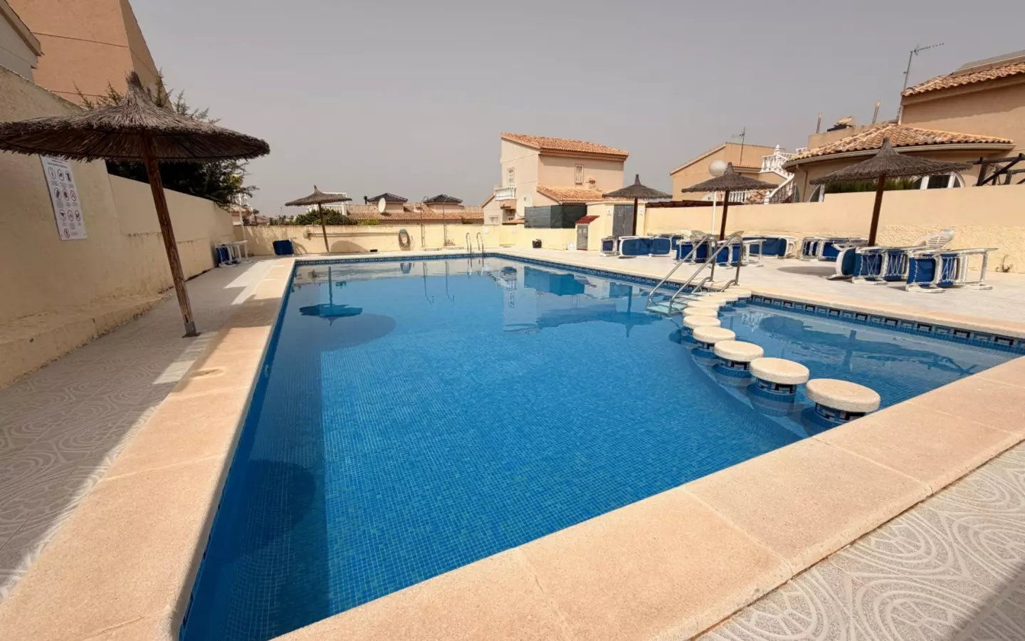 3-bedroom Property In Benijofar, Spain (89 M²)