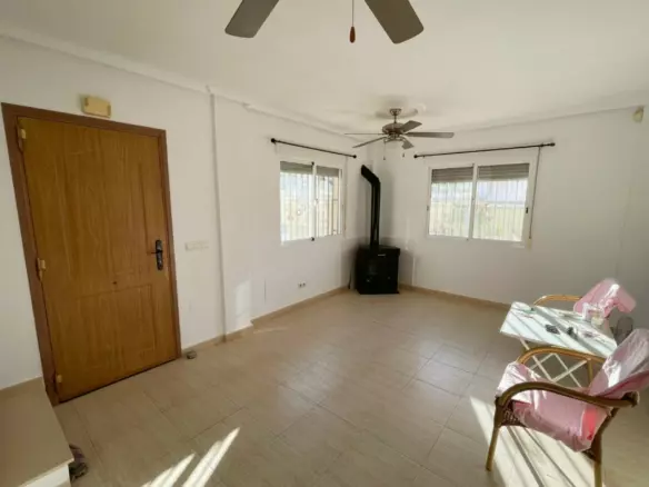3-bedroom Property In Benijofar, Spain (89 M²)