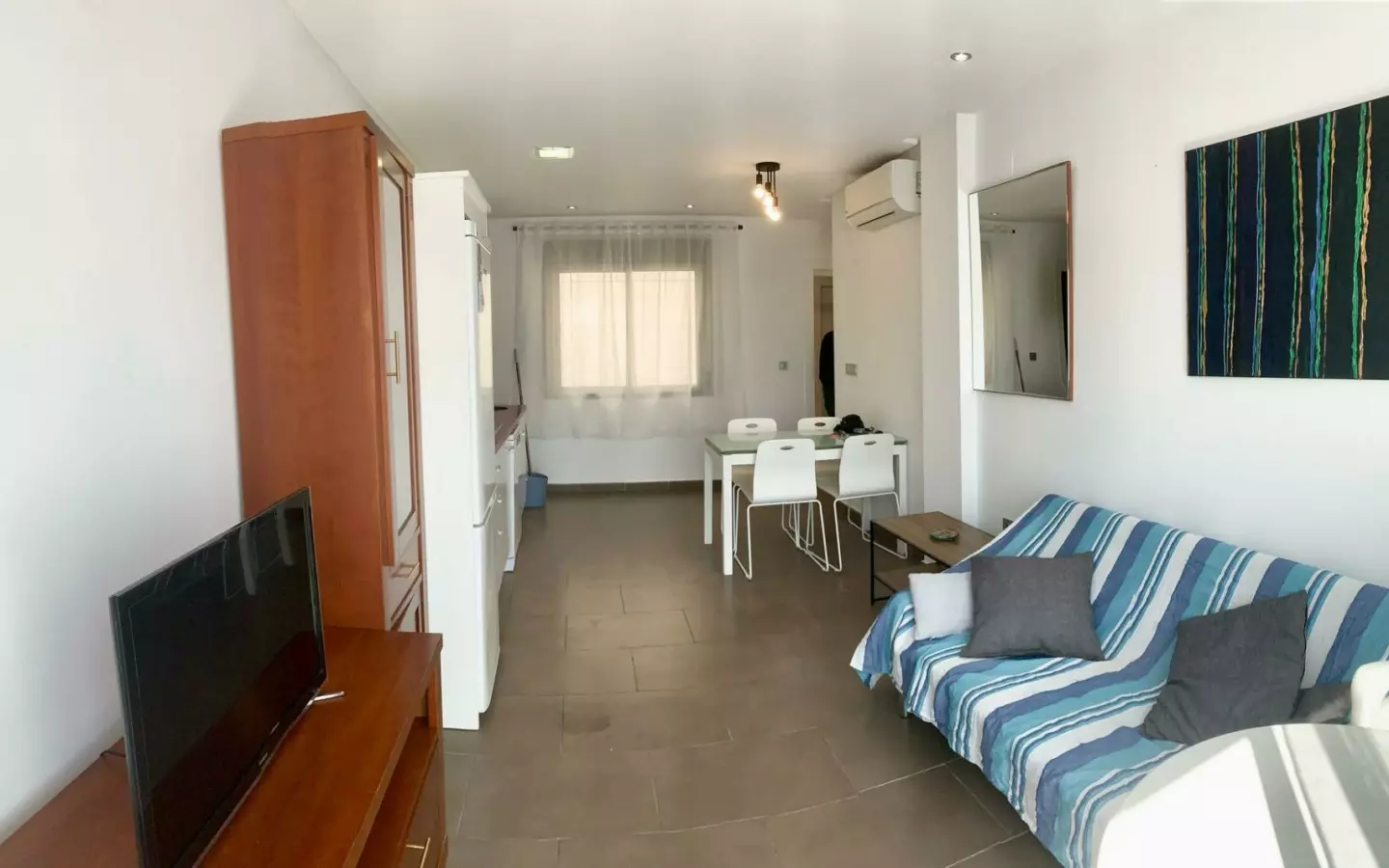 2-bedroom Apartment In Guardamar Del Segura, Spain (67 M²)