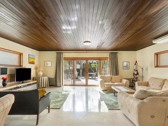 5-bedroom Villa In Orihuela Costa, Spain (366 M²)